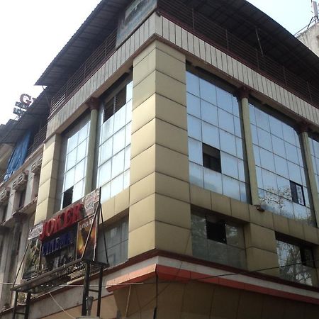 Girija Payyade Hotel Kalyān Buitenkant foto