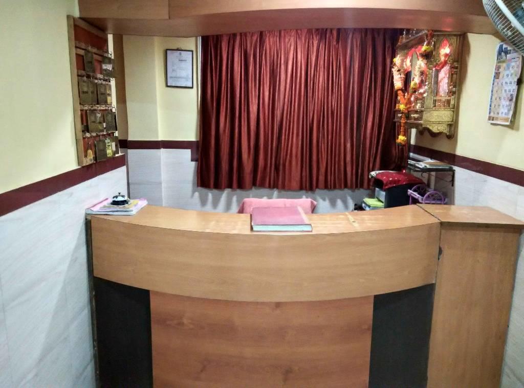 Girija Payyade Hotel Kalyān Buitenkant foto