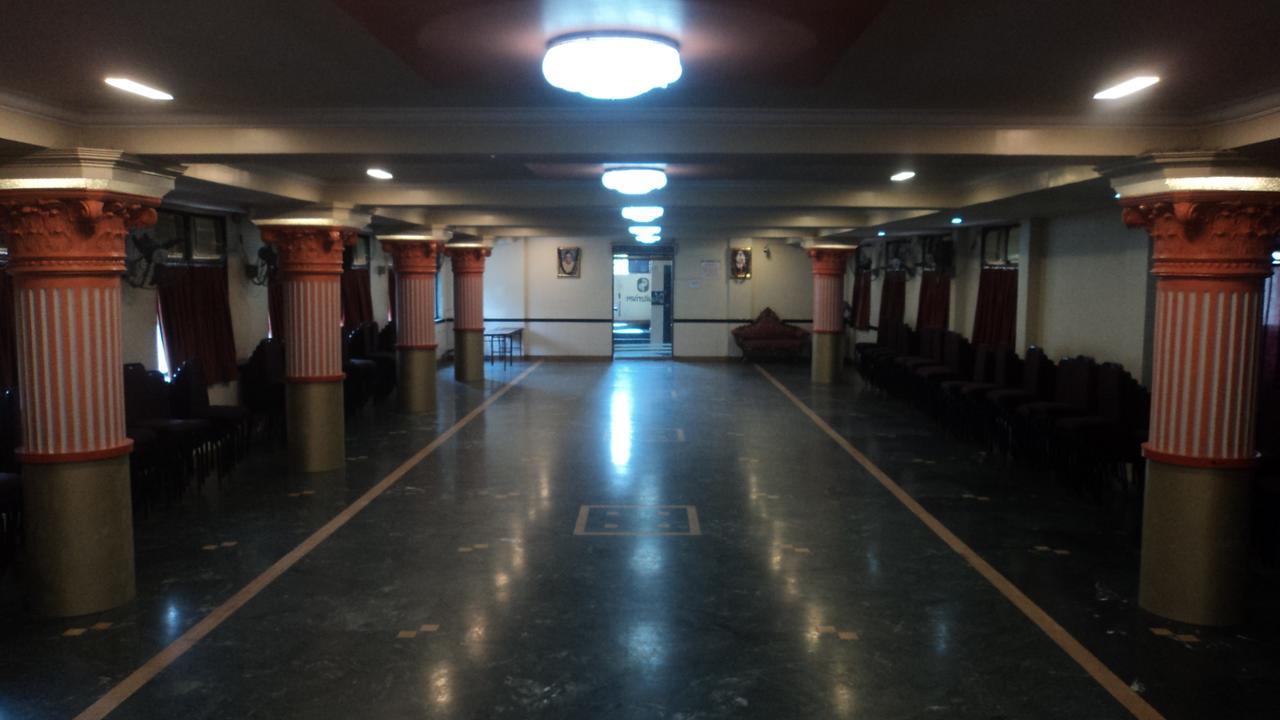 Girija Payyade Hotel Kalyān Buitenkant foto
